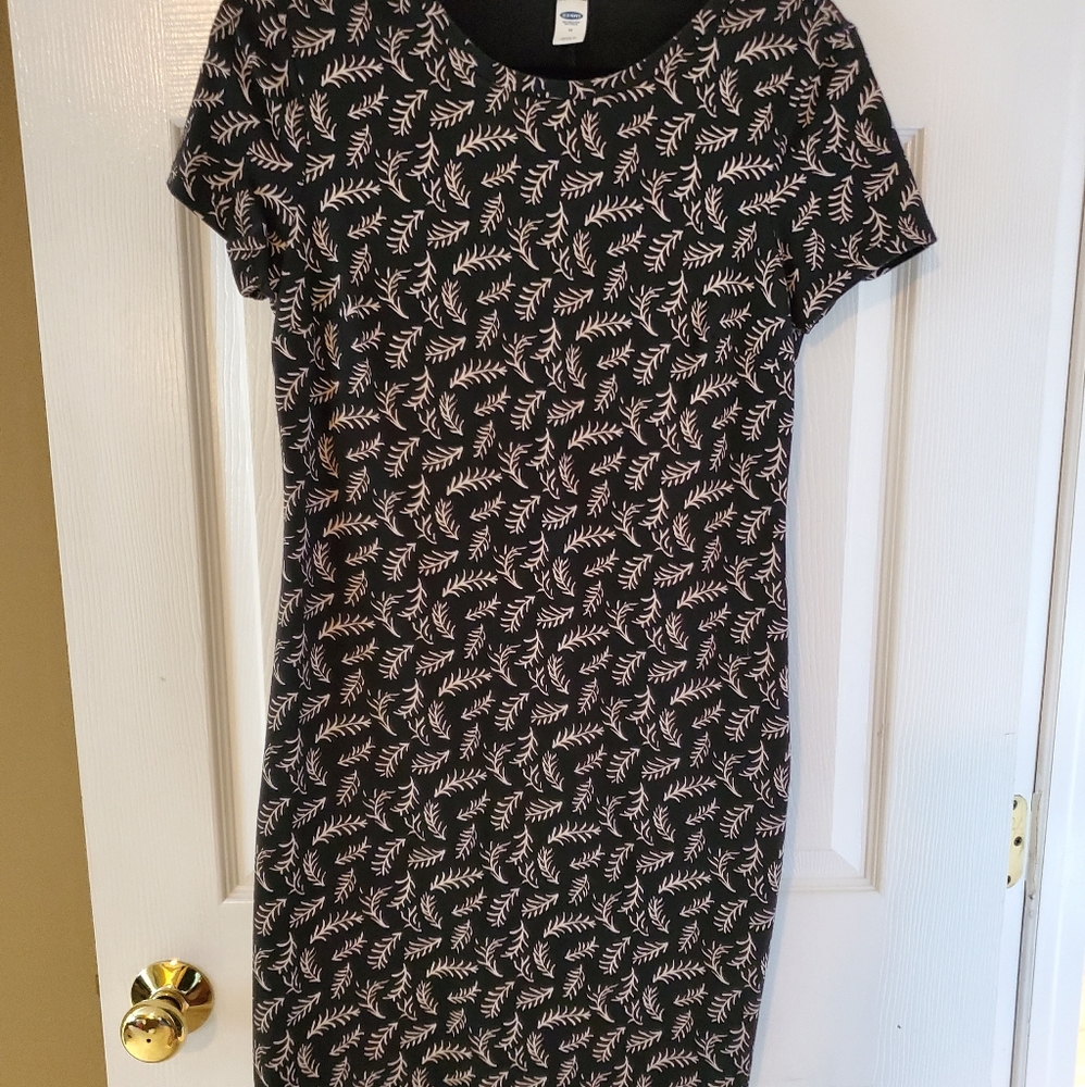 Old Navy black dress with tan floral print